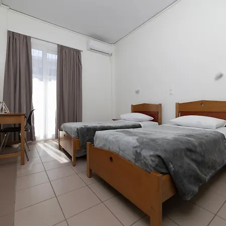 Hotel Delfini Patras