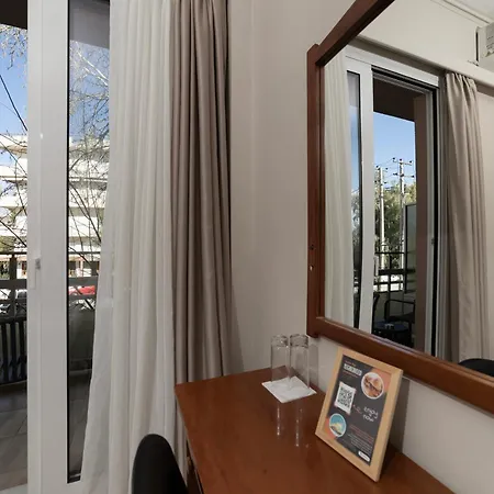 Delfini Hotel Patras