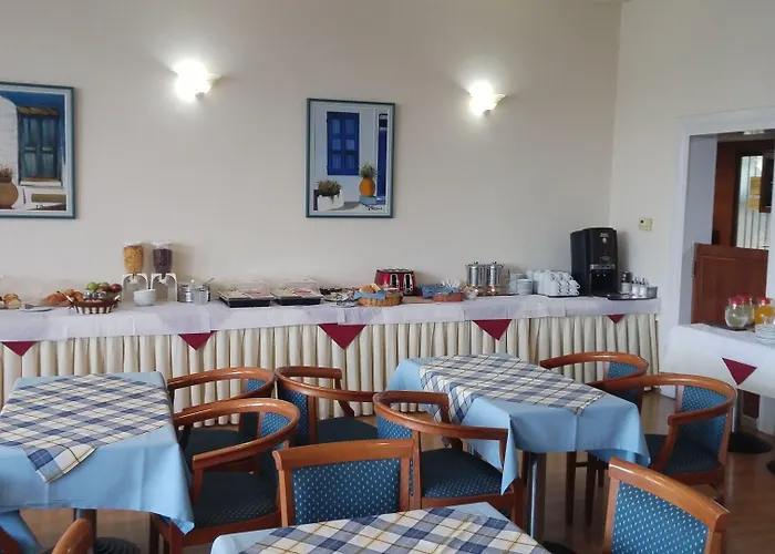 Delfini Hotel Patras