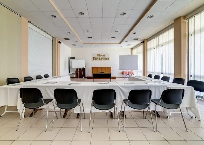 Delfini Hotel Patras