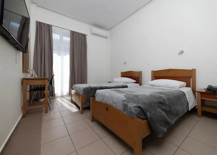 Hotel Delfini Patras